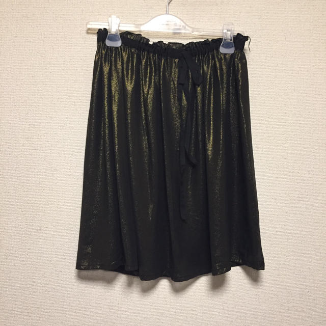 ROSE BUD(ローズバッド)の新品タグつき スカート レディースのスカート(ひざ丈スカート)の商品写真