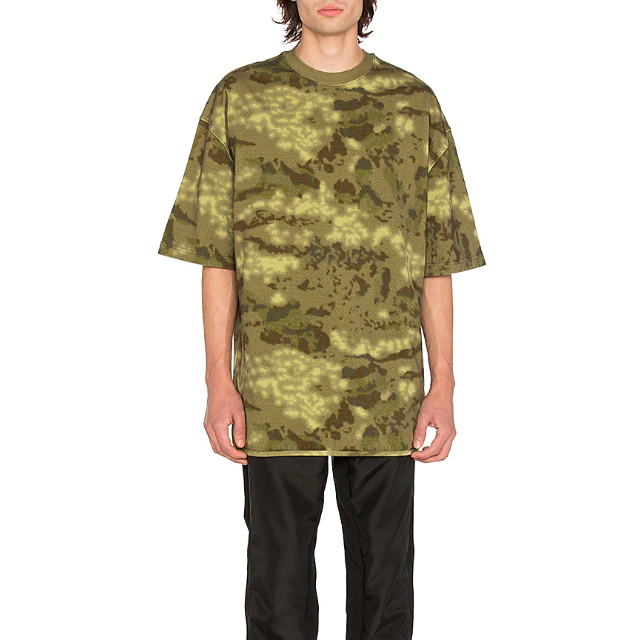 Supreme(シュプリーム)のカニエウエスト YEEZY SEASON3 CAMO TEE Mサイズ メンズのトップス(Tシャツ/カットソー(半袖/袖なし))の商品写真