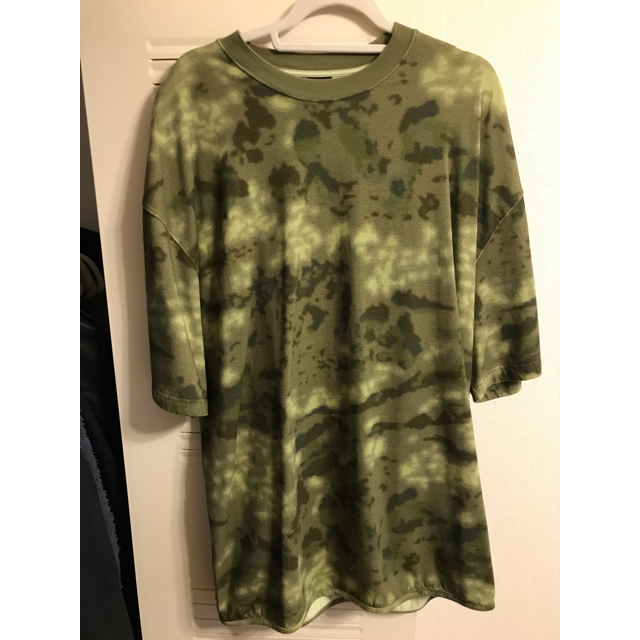 Supreme(シュプリーム)のカニエウエスト YEEZY SEASON3 CAMO TEE Mサイズ メンズのトップス(Tシャツ/カットソー(半袖/袖なし))の商品写真