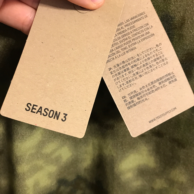 Supreme(シュプリーム)のカニエウエスト YEEZY SEASON3 CAMO TEE Mサイズ メンズのトップス(Tシャツ/カットソー(半袖/袖なし))の商品写真