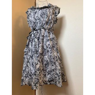 ローラアシュレイ(LAURA ASHLEY)のローラアシュレイ ワンピース(ミニワンピース)