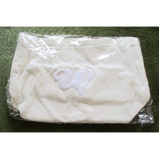 ニュース ホワイト アイドルグッズの通販 800点以上 Newsのエンタメ ホビーを買うならラクマ