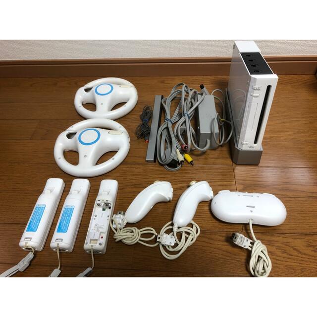 任天堂 Wii 本体+コントローラー4つ+オマケセット