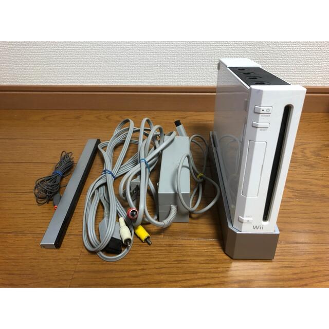 任天堂 Wii 本体+コントローラー4つ+オマケセット