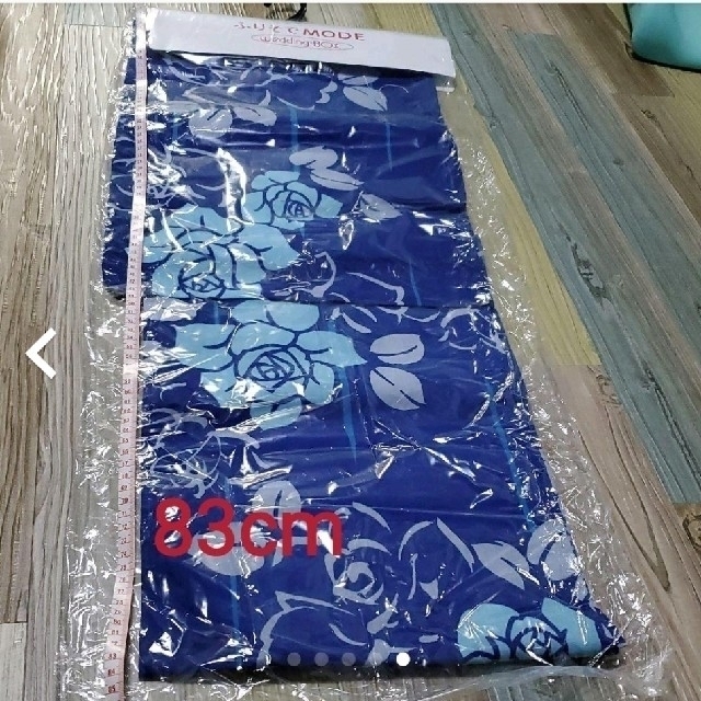 新品　浴衣　着物　花柄　青　お祭り　花火　レディース レディースの水着/浴衣(浴衣)の商品写真