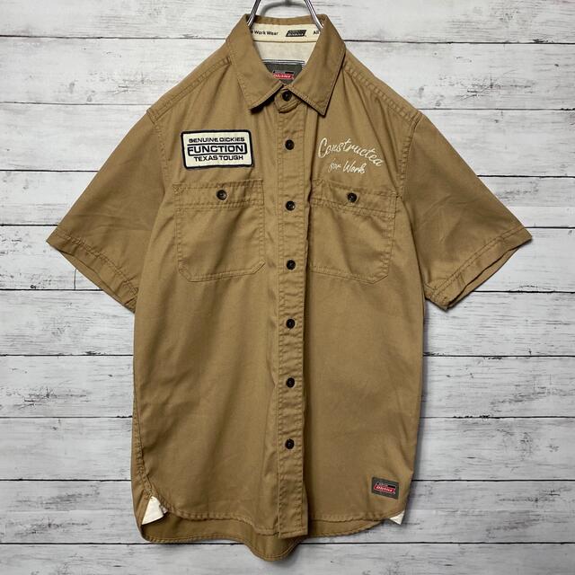 Dickies(ディッキーズ)の【アースカラー 】ディッキーズ⭐︎ワッペンロゴ  ベージュ　ワークシャツ メンズのトップス(シャツ)の商品写真