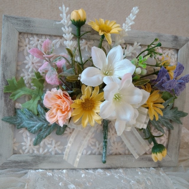 マルチカラー　可憐な花束　　造花 ハンドメイドのフラワー/ガーデン(その他)の商品写真