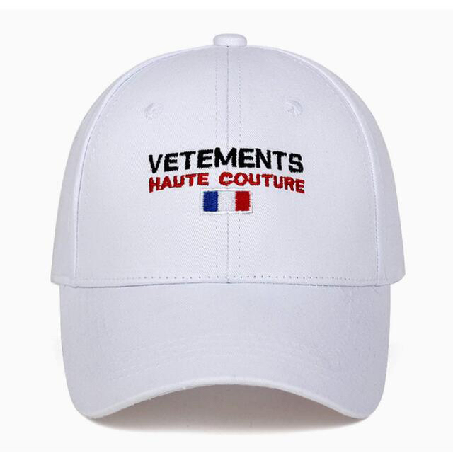 激レア vetements キャップ