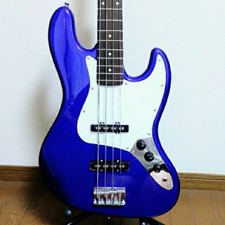 フェンダー(Fender)の美品　SQUIER by Fender　Affinity　Jazz Bass(エレキベース)
