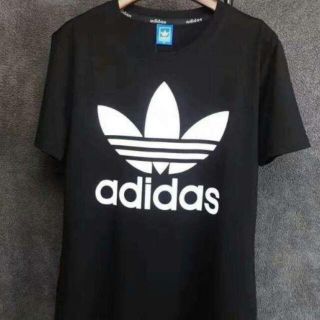 アディダス(adidas)のadidasテイシャツ(Tシャツ(半袖/袖なし))