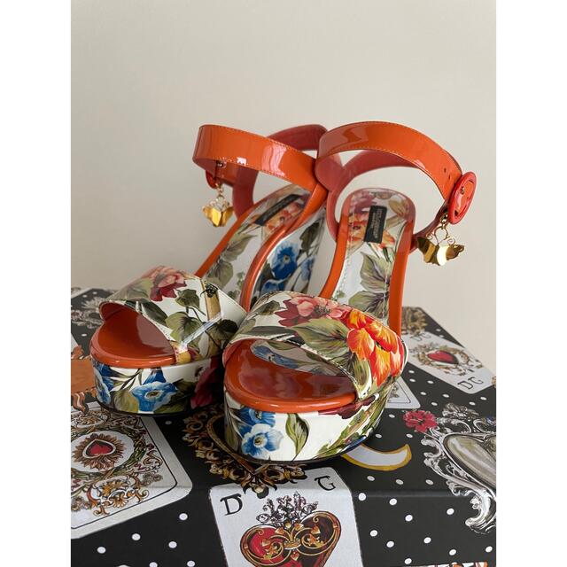 DOLCE&GABBANA(ドルチェアンドガッバーナ)のDolce&Gabbana美品✨サンダル レディースの靴/シューズ(サンダル)の商品写真