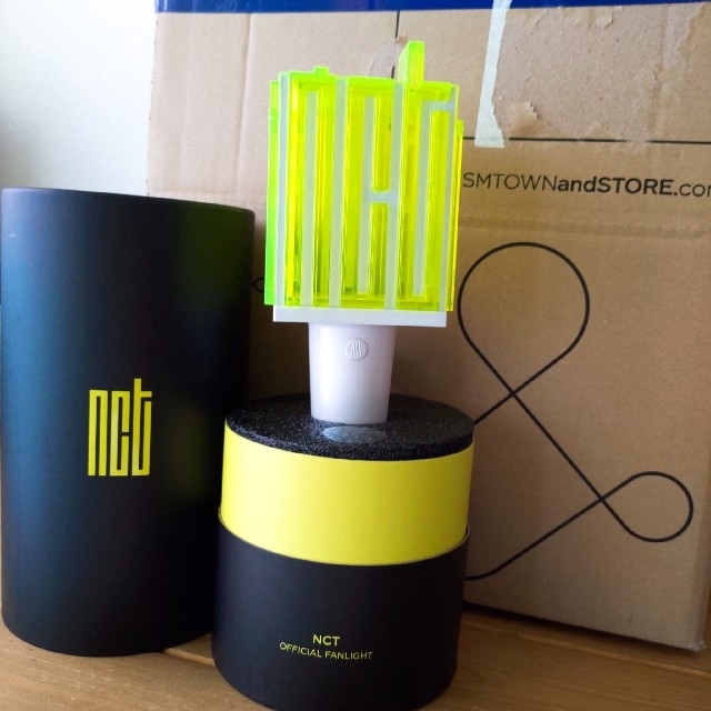 NCT OFFICIAL FAN LIGHTペンライト