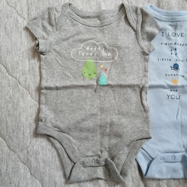 babyGAP(ベビーギャップ)のbabyGAP 3〜6month 半袖 肌着 ロンパース 2枚セット キッズ/ベビー/マタニティのベビー服(~85cm)(ロンパース)の商品写真