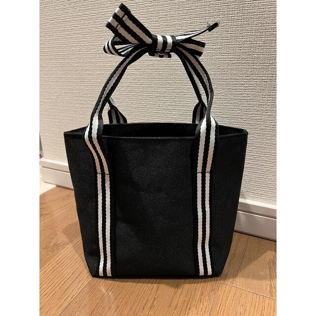 格安国産 CHANEL シャネルノベルティミニトートバッグの通販 by シュン