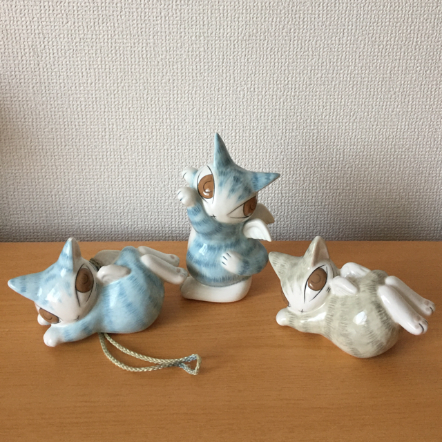 ぴょんしゃん様専用 ダヤン 風鈴置物3点セットの通販 by なつ|ラクマ 猫のダヤン 風鈴 インテリア 置物