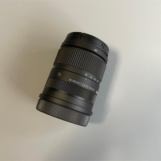 SIGMA(シグマ)のSIGMA 18-50mm F2.8 DC DN  Lマウント スマホ/家電/カメラのカメラ(レンズ(ズーム))の商品写真