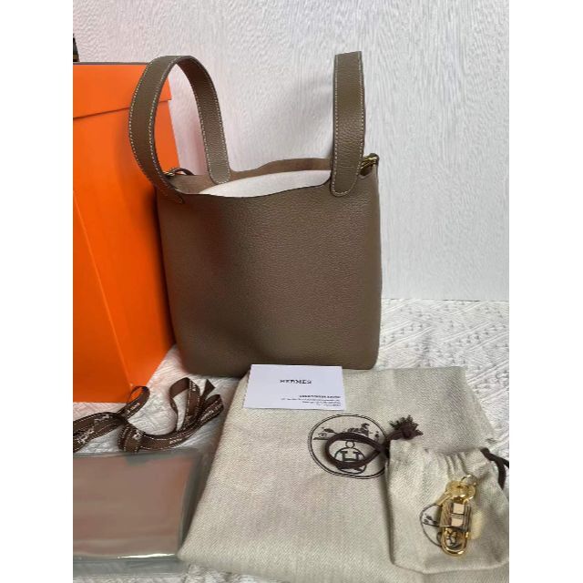 大特価放出! Hermes - エルメス HERMES ピコタンロックMM エトープ