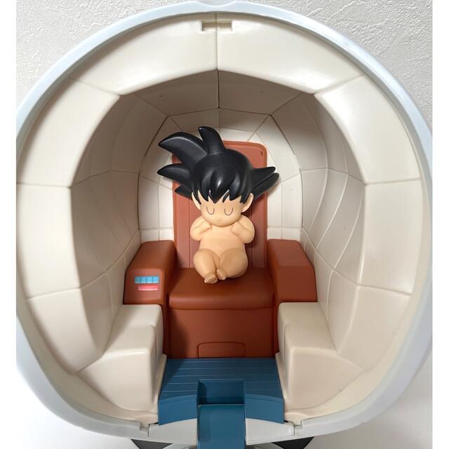 BANPRESTO(バンプレスト)のドラゴンボールZ一番くじ A賞 丸型宇宙船＆悟空 エンタメ/ホビーのフィギュア(アニメ/ゲーム)の商品写真