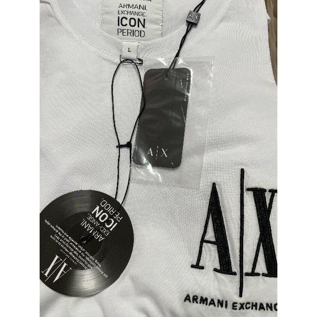 ARMANI EXCHANGE(アルマーニエクスチェンジ)の【新品】アルマーニエクスチェンジ　スモールアイコンロゴTシャツ　ホワイト メンズのトップス(Tシャツ/カットソー(半袖/袖なし))の商品写真