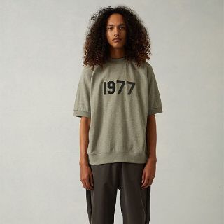 フィアオブゴッド(FEAR OF GOD)のESSENTIALS 1977 スウェットT(Tシャツ/カットソー(半袖/袖なし))