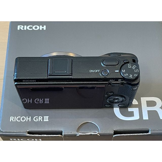 RICOH(リコー)の★N様専用 RICHO リコー デジタルカメラ GRⅢ GR3 + おまけ スマホ/家電/カメラのカメラ(コンパクトデジタルカメラ)の商品写真