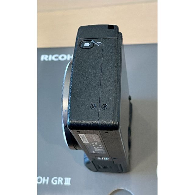 RICOH(リコー)の★N様専用 RICHO リコー デジタルカメラ GRⅢ GR3 + おまけ スマホ/家電/カメラのカメラ(コンパクトデジタルカメラ)の商品写真