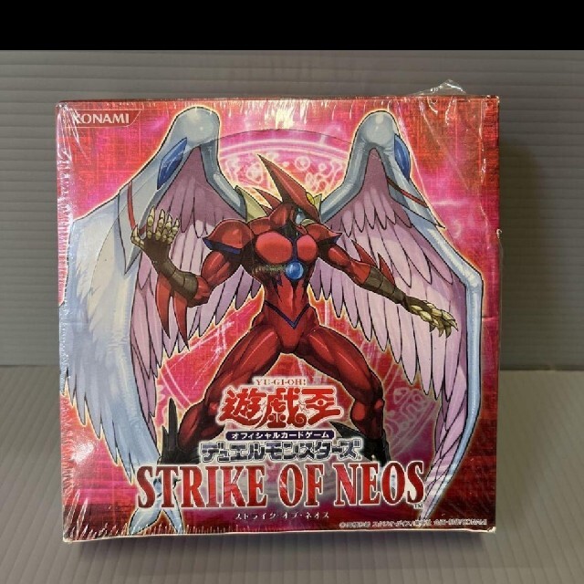 遊戯王(ユウギオウ)の遊戯王 ストライク・オブ・ネオス 1BOX シュリンク付き(破れ有り) エンタメ/ホビーのトレーディングカード(Box/デッキ/パック)の商品写真