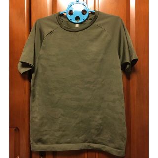 ユニクロ(UNIQLO)の★UNIQLOユニクロ　Ｔシャツ　140 ２枚セット(Tシャツ/カットソー)