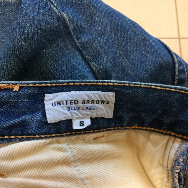 UNITED ARROWS(ユナイテッドアローズ)のユナイテッドアローズ BLUE LABEL ジーンズ S メンズのパンツ(デニム/ジーンズ)の商品写真