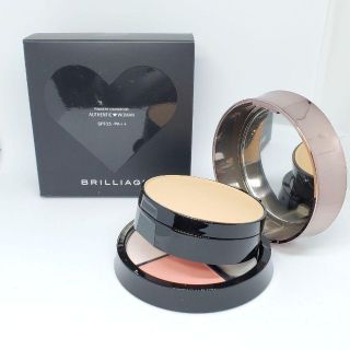 ブリリアージュ(BRILLIAGE)のブリリアージュ パウダリーファンデーション オーセンティックウーマン　未使用品(ファンデーション)