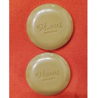 ヴァーナル(VERNAL)のヴァーナル　石鹸　30g　２つ(洗顔料)