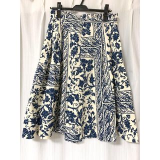 ザラ(ZARA)のZARA アジアンデザインスカート(ひざ丈スカート)