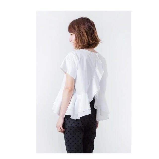 ヨリ♡yoriバックフレアブラウスホワイト | www.innoveering.net