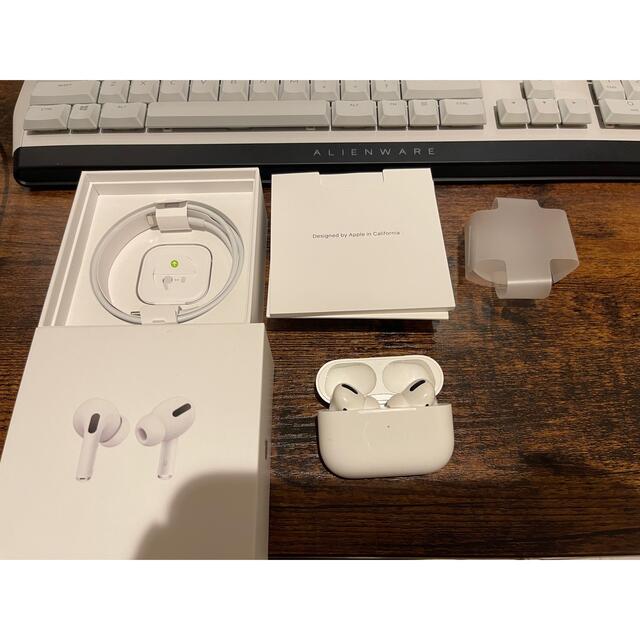 Apple(アップル)のairpods pro スマホ/家電/カメラのオーディオ機器(ヘッドフォン/イヤフォン)の商品写真