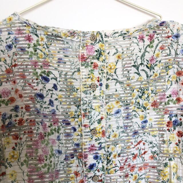 ZARA(ザラ)のZARA 花柄ブラウス レディースのトップス(シャツ/ブラウス(半袖/袖なし))の商品写真