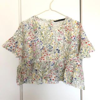 ザラ(ZARA)のZARA 花柄ブラウス(シャツ/ブラウス(半袖/袖なし))