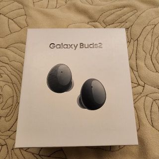 新品未開封✨SAMSUNG Bluetoothイヤホン GALAXY BUDS2(ヘッドフォン/イヤフォン)