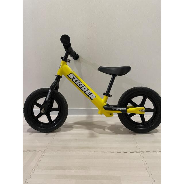 ストライダー スポーツ イエロー 正規品 - 自転車