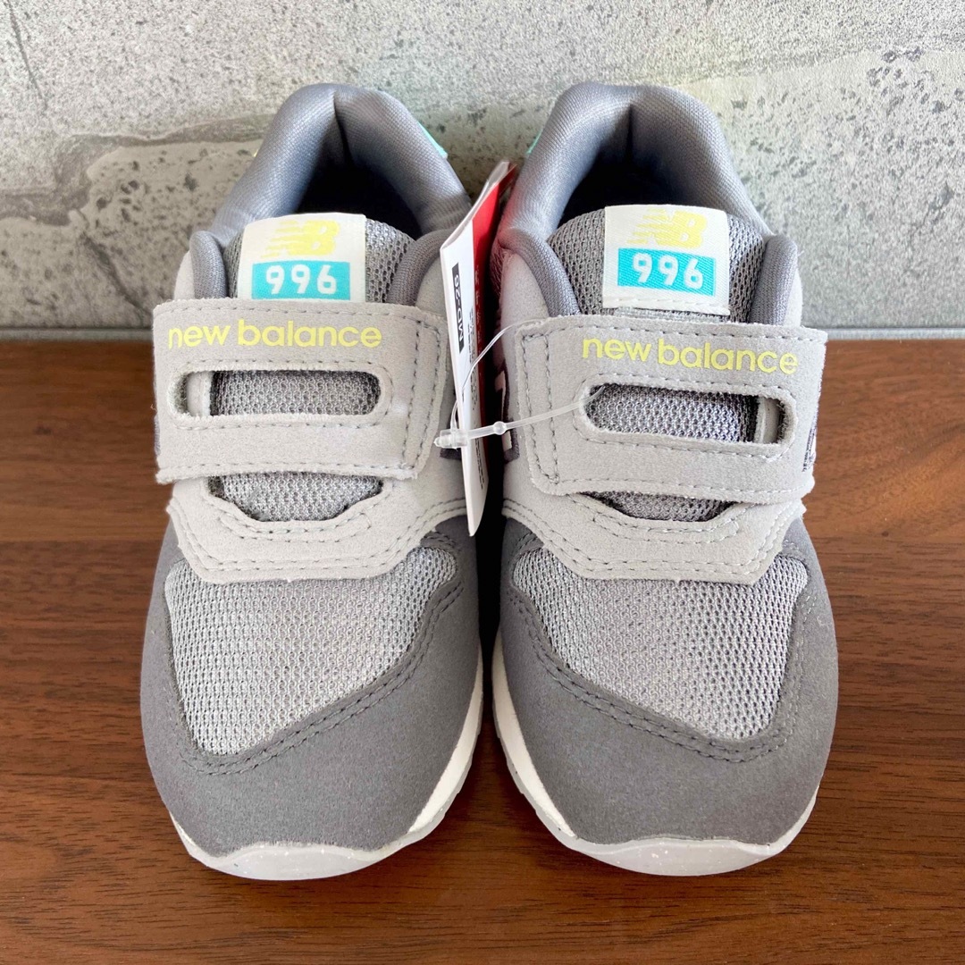 New Balance - 【新品】16.5センチ グレー×ミント New Balance - 【新品】16.5センチ グレー×ミント