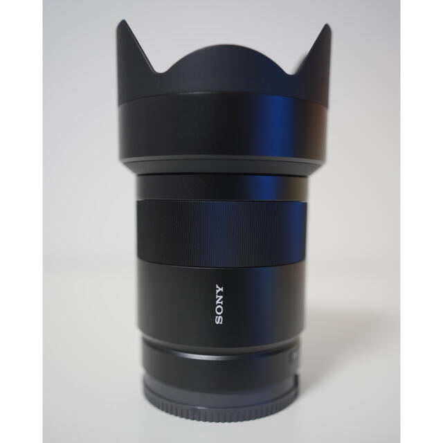 SONY(ソニー)の【美品】SONY 55mm F1.8（SEL55F18Z）Zeiss スマホ/家電/カメラのカメラ(レンズ(単焦点))の商品写真