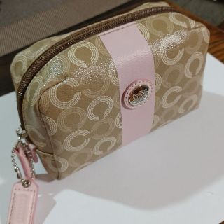 コーチ(COACH)の【新品】COACH　ポーチ(ポーチ)