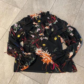 エイチアンドエム(H&M)の花柄ブラウス(シャツ/ブラウス(長袖/七分))