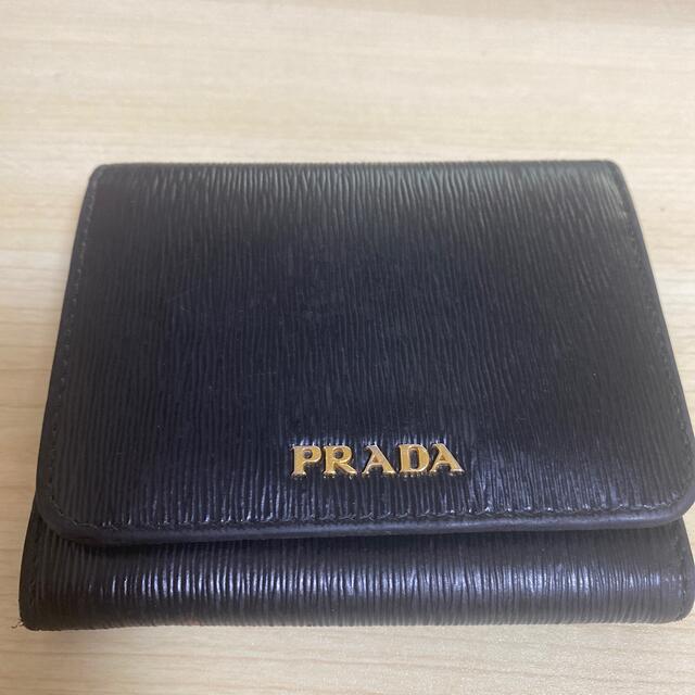 PRADA 財布 2