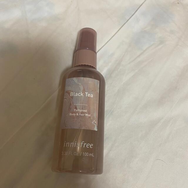 Innisfree(イニスフリー)のInnisfree パフュームド ボディ&ヘアミスト ブラックティー 100ml コスメ/美容のボディケア(その他)の商品写真