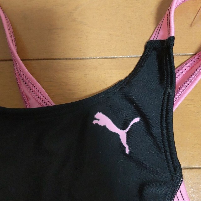 PUMA(プーマ)の新品未使用品!!!プーマ水着 キッズ/ベビー/マタニティのキッズ服女の子用(90cm~)(水着)の商品写真