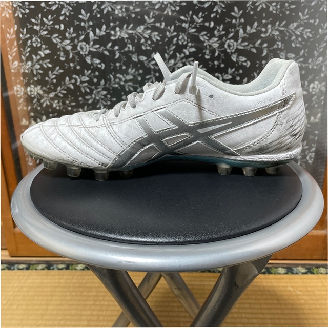 asics(アシックス)のアシックス　中古サッカースパイク　DS LIGHT AG L.E. チケットのスポーツ(サッカー)の商品写真