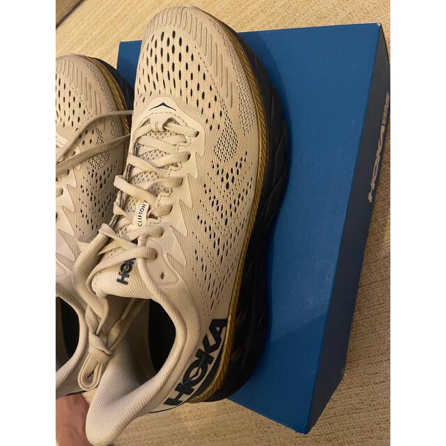 HOKA ONE ONE(ホカオネオネ)のHOKA ONE ONE クリフトン7 TKPACK メンズの靴/シューズ(スニーカー)の商品写真