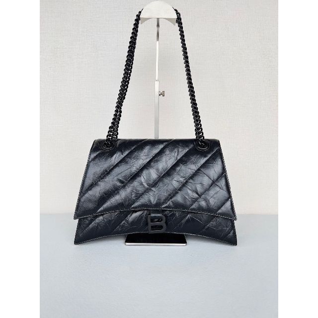 2022年のクリスマス Balenciaga ミディアムクラッシュバッグ