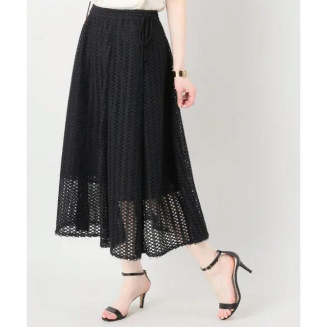 IENA(イエナ)のIENA 黒スカート レディースのスカート(ひざ丈スカート)の商品写真