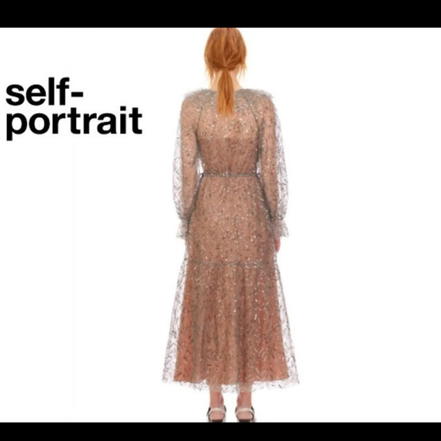 SELF PORTRAIT(セルフポートレイト)の専用　self portrait セルフポートレート　uk6 レディースのワンピース(ロングワンピース/マキシワンピース)の商品写真